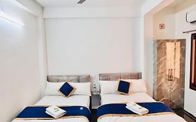 Chandrakala Residency Paying Guest House Near Kashi Vishwanath Temple And Ganga Ghats